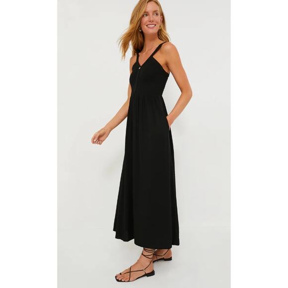 Tuckernuck Dresses & Skirts - Tuckernuck Black Gillian Sleeveless Smocked Resort Summer Vacation Maxi Dress XS